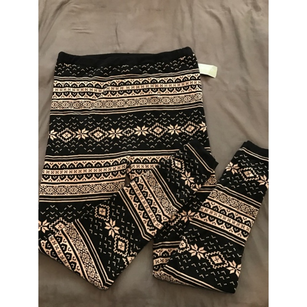 SWEATER LEGGINGS